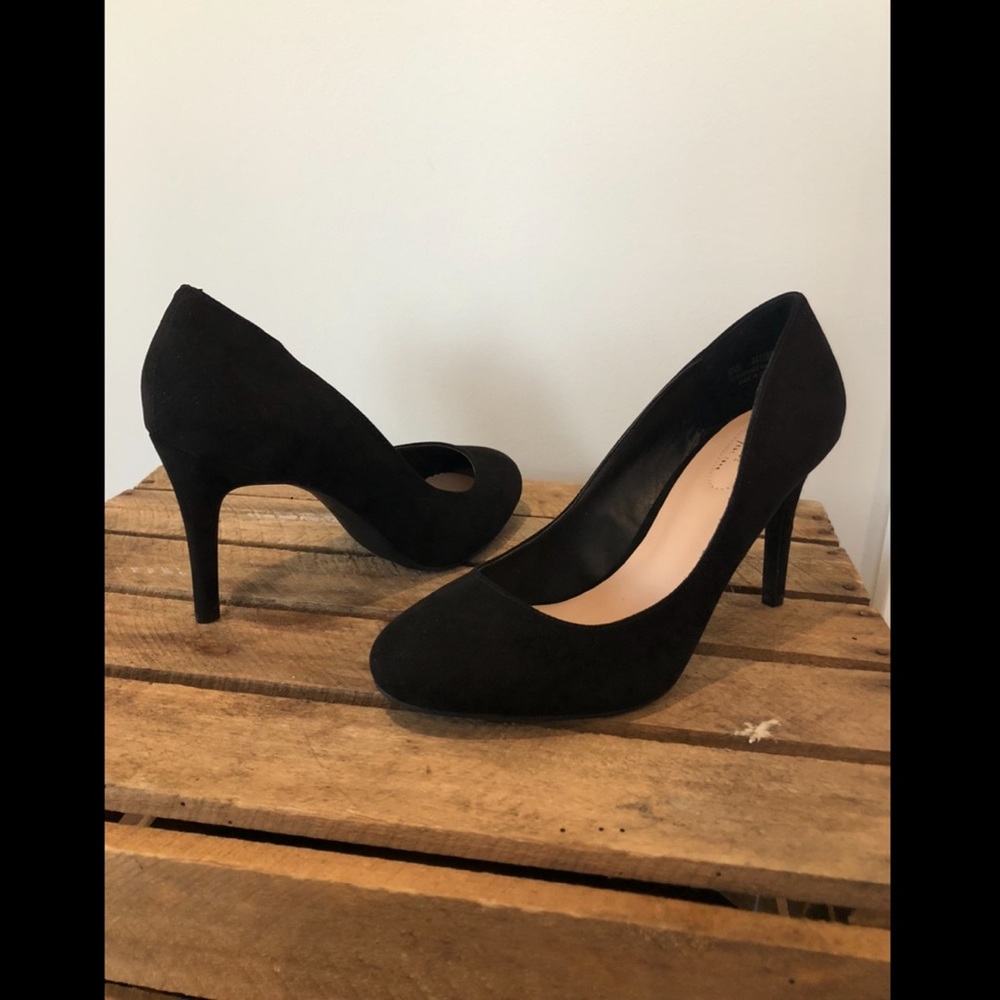 NEW - Cato Black Heels